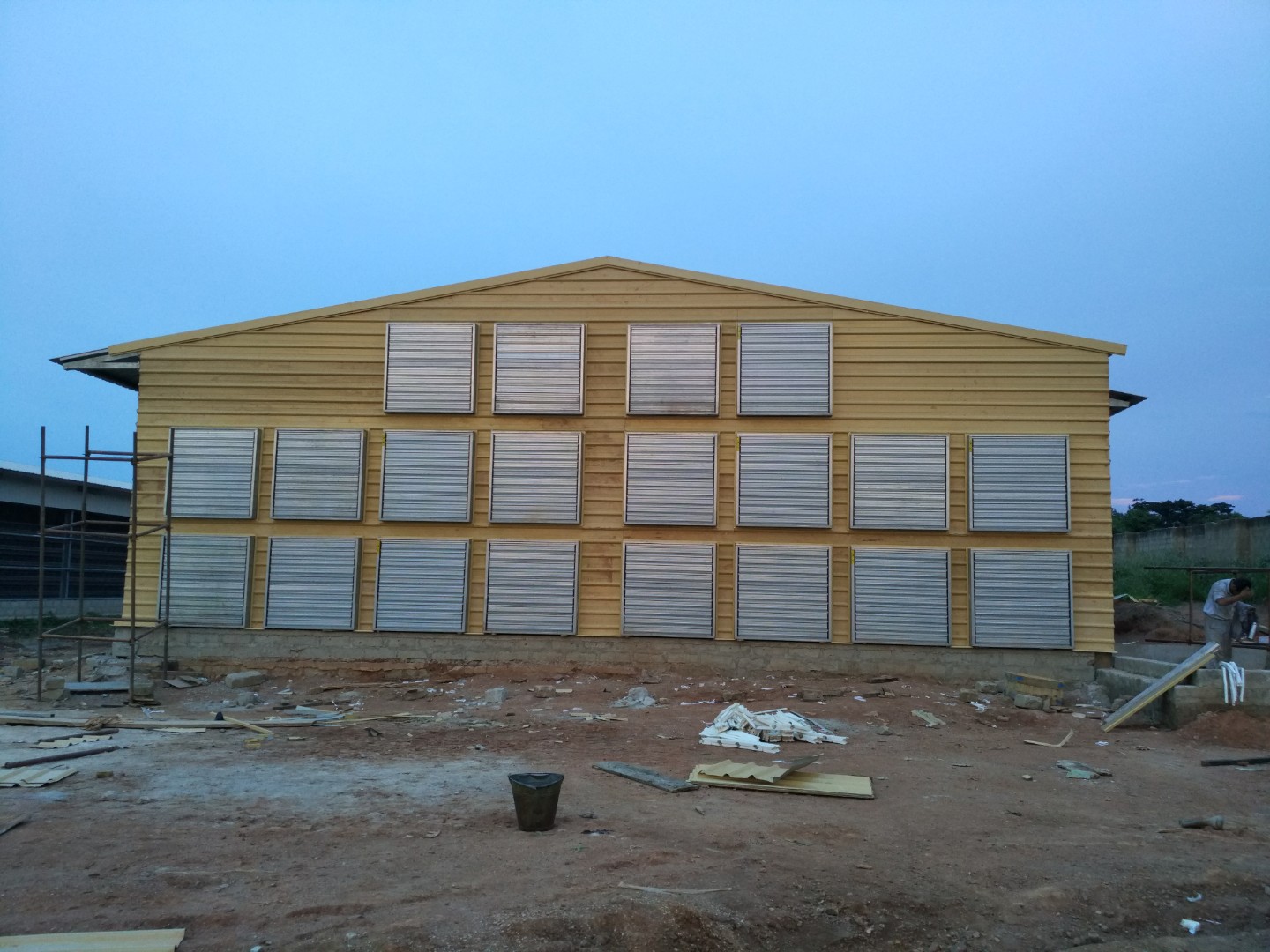 سعر مزرعة الدجاج