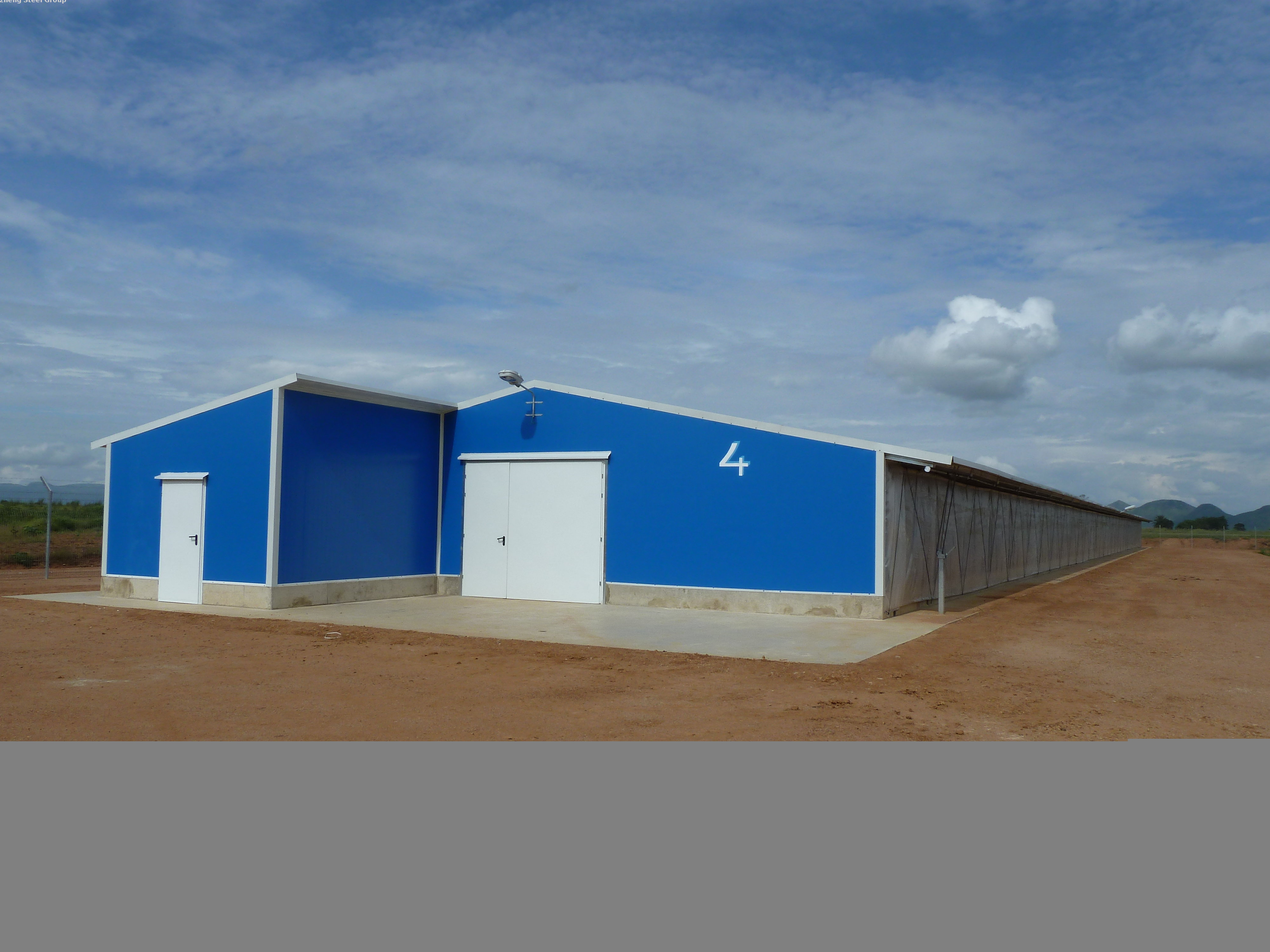 مزرعة دواجن