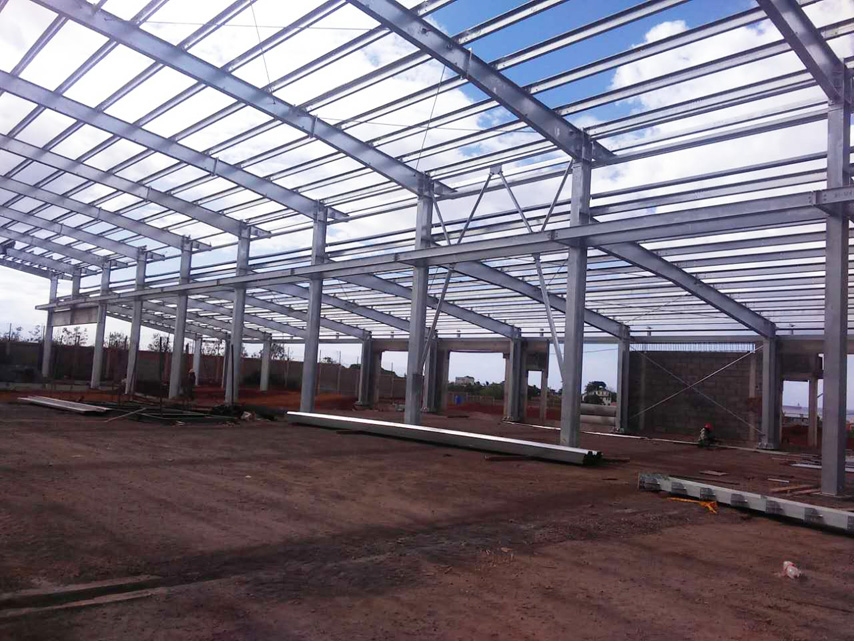 عمل الهياكل الحديدية