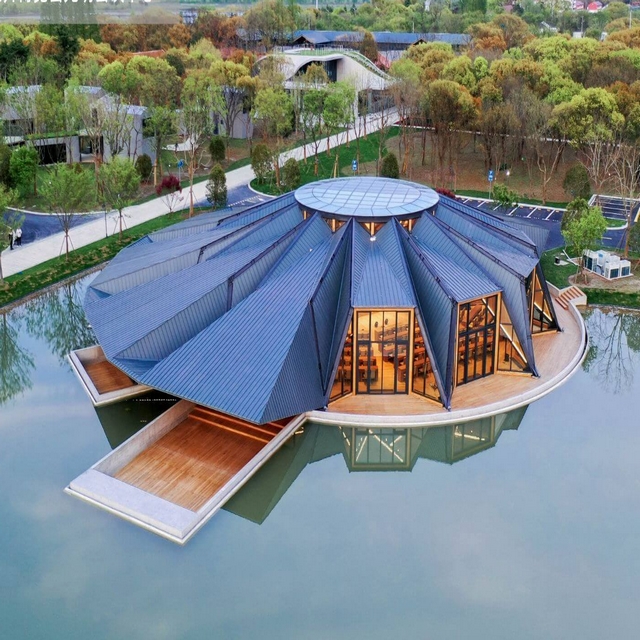 مركز مؤتمرات الصلب في الصين إكسبو زهرة.