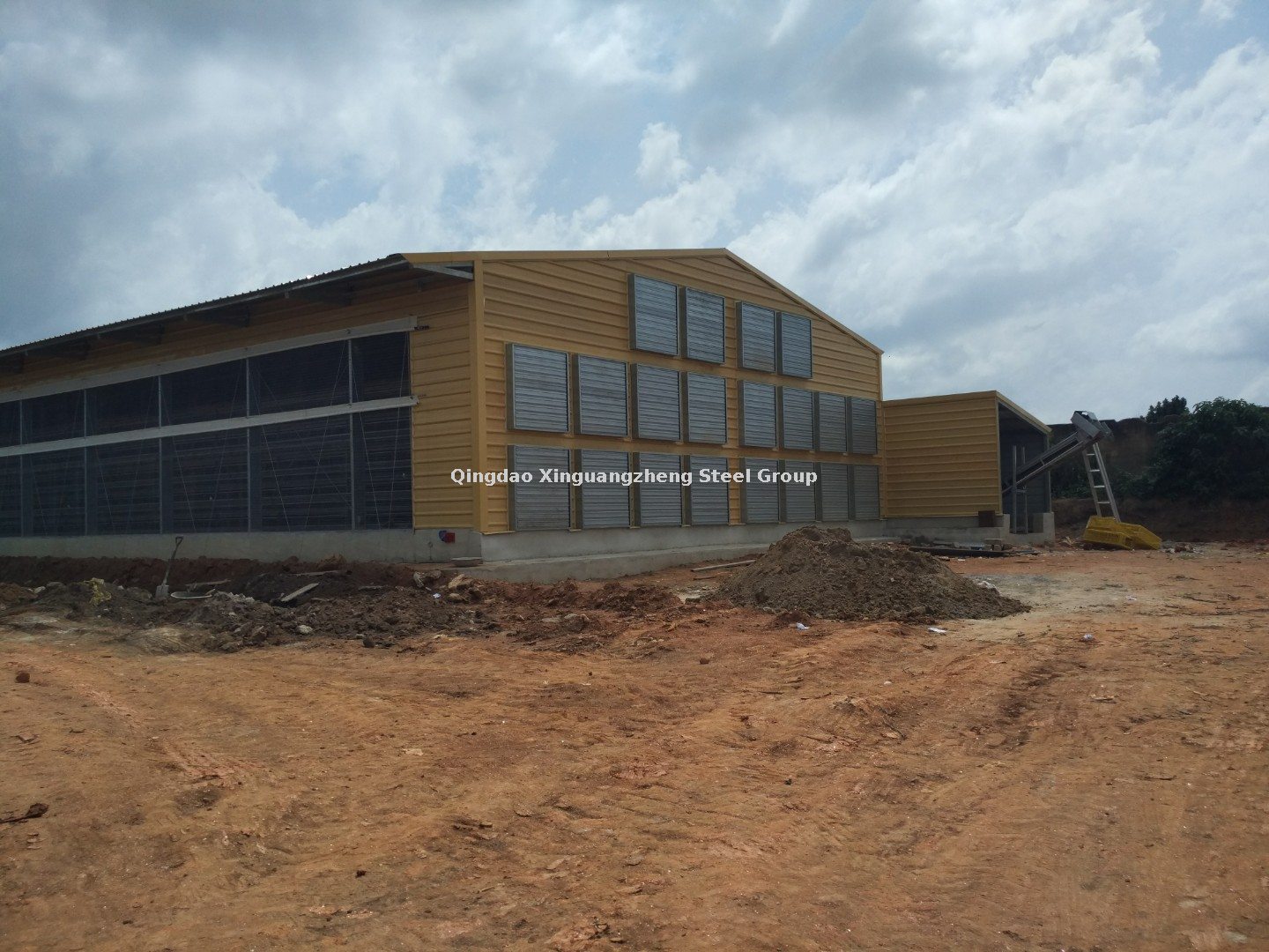 بناء المعادن المعزولة <Brbrbr>