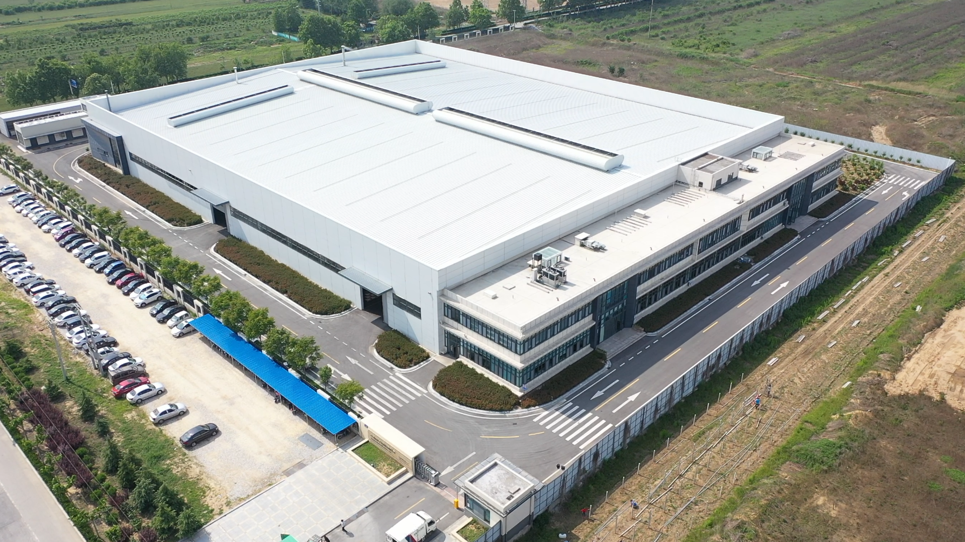 الهيكل الصلب